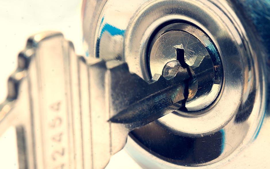 ouverture de porte claquée serrurier Gennevilliers